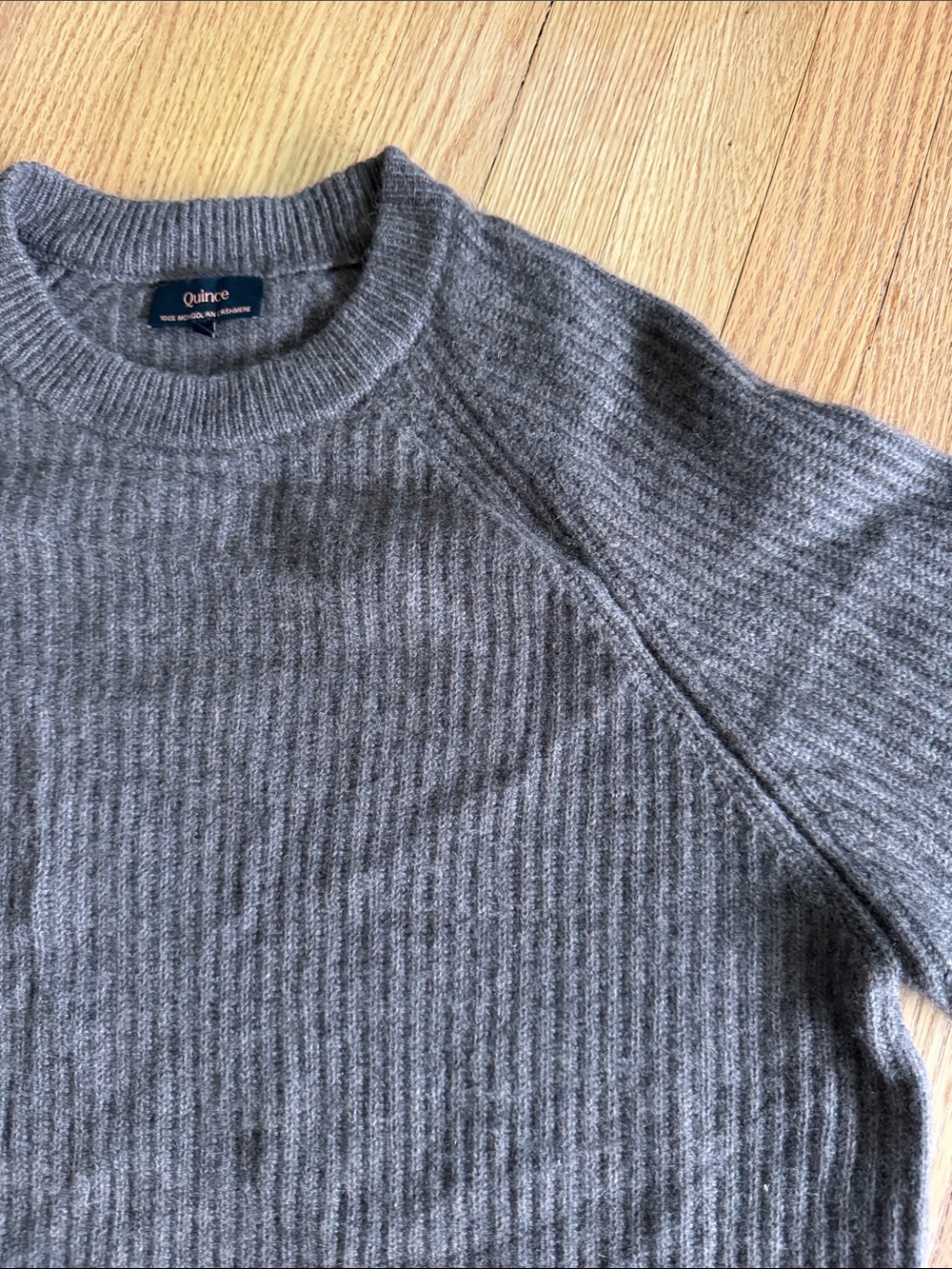 Men’s ribbed cashmere sweater